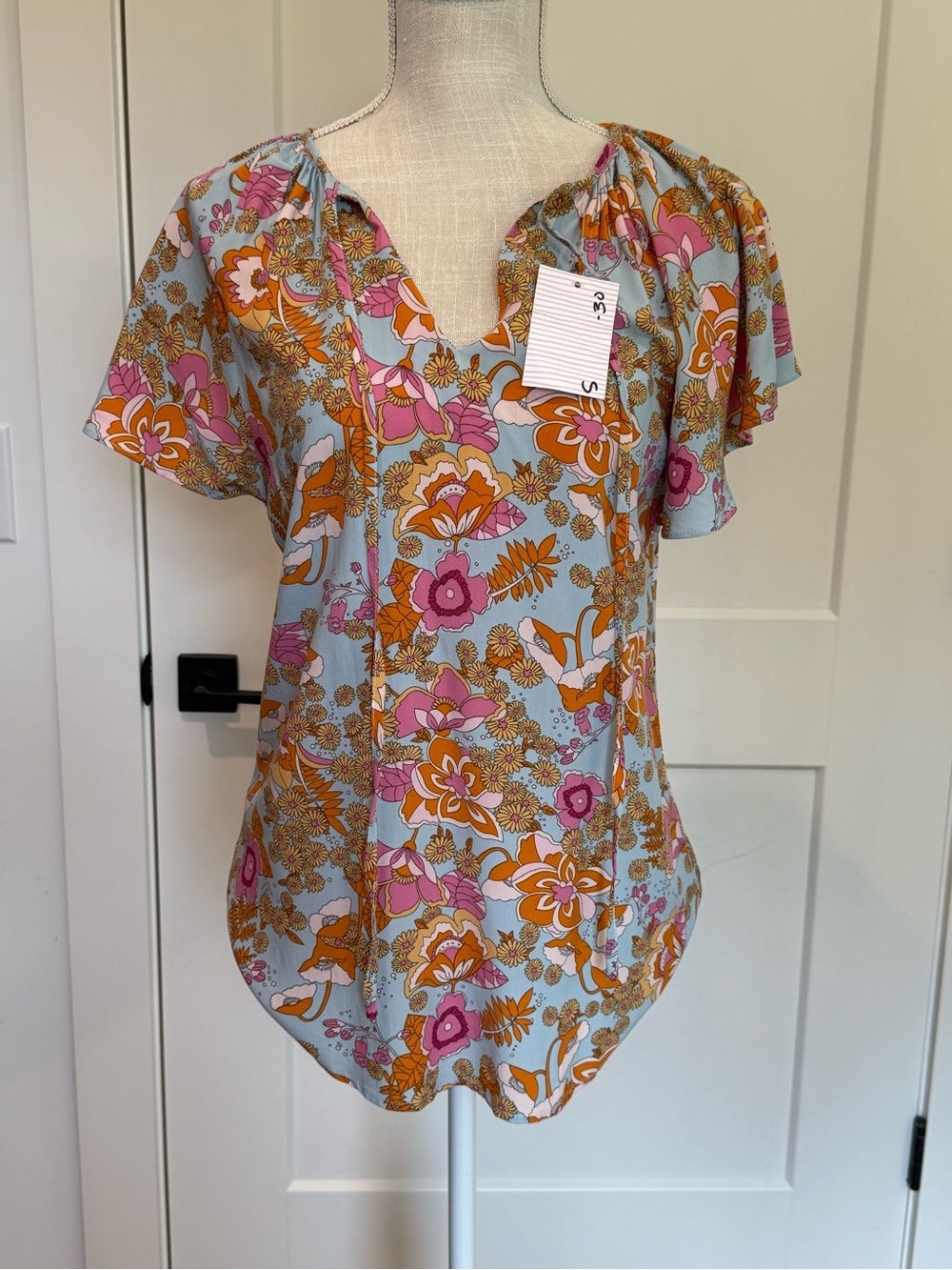 Boutique Floral Flutter Sleeve Blouse Top Retro Boho Cottagecore Size Small